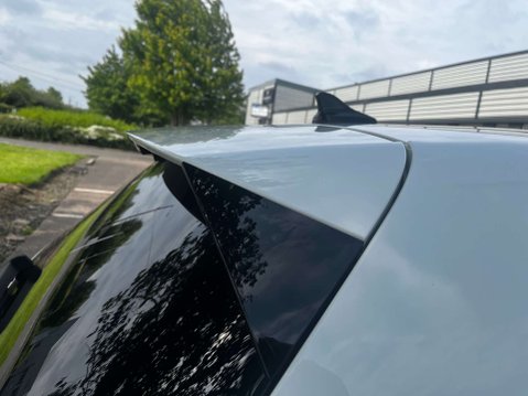 Volkswagen Golf 1.5 Golf R-Line TSi 5dr 48