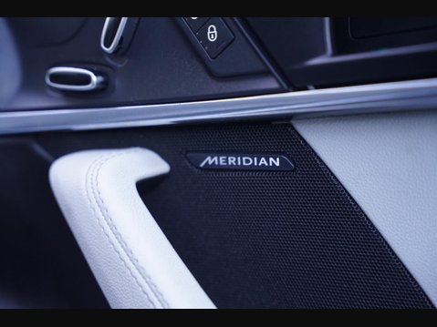 Jaguar F-Type 3.0 V6 Auto Euro 6 (s/s) 2dr 21
