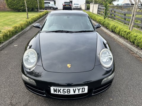 Porsche 911 CARRERA 4 TIPTRONIC S 6
