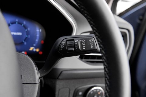 Ford Focus TITANIUM X 17