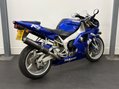 Yamaha R1 1000 5