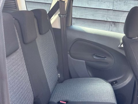Citroen C3 Picasso 1.2 C3 Picasso Platinum PureTech 5dr 14