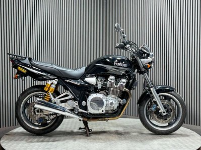 Yamaha XJR1300 2002 52K NEW MOT CLEAN BIKE OHLINS SHOCKS WARRANTY 1300CC