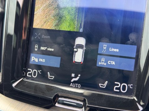 Volvo XC60 2.0 D5 PowerPulse Inscription Auto AWD Euro 6 (s/s) 5dr 19