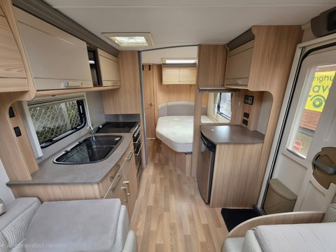 Coachman Pastiche 560/4 13