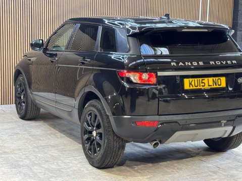 Land Rover Range Rover Evoque 2.2 Range Rover Evoque Pure eD4 4x2 5dr 22