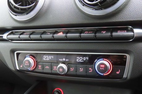 Audi RS3 2.5 TFSI Sportback S Tronic quattro Euro 6 (s/s) 5dr (Nav) 13