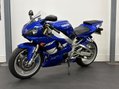 Yamaha R1 1000 2