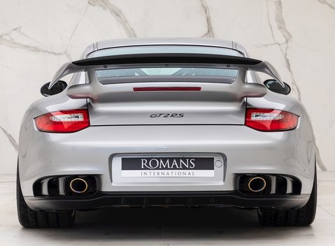 Porsche 911 (997) GT2 RS 5