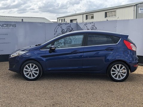 Ford Fiesta TITANIUM 4