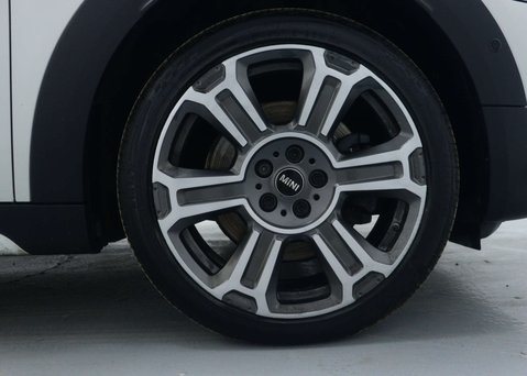 Mini Countryman 2.0 Cooper S Exclusive SUV 5dr Petrol Steptronic Euro 6 (s/s) (178 ps) 15