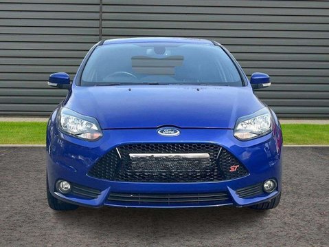 Ford Focus 2.0T EcoBoost ST-2 Euro 5 (s/s) 5dr 7