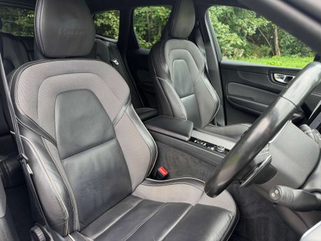 Volvo XC60 2.0 XC60 R-Design B5 MHEV Auto 5dr 19