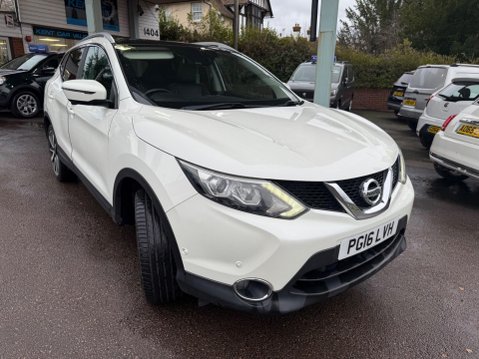 Nissan Qashqai 1.5 dCi Tekna 2WD Euro 6 (s/s) 5dr 8