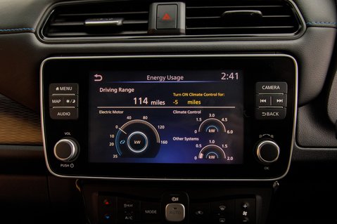 Nissan LEAF N-CONNECTA 33