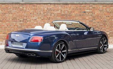 Bentley Continental GT V8 S Mulliner Convertible 7