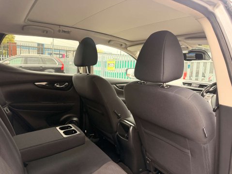 Nissan Qashqai 1.5 Qashqai Acenta+ dCi 5dr 23