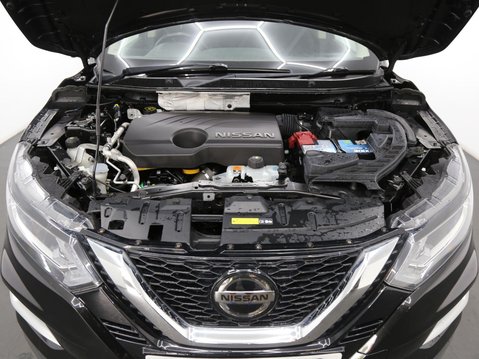Nissan Qashqai 1.5 dCi N-Connecta DCT Auto Euro 6 (s/s) 5dr 28