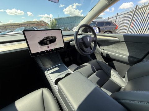Tesla Model Y SUV 5dr Electric Auto RWD (346 ps) 28