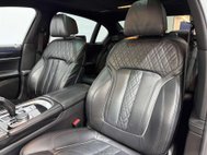 BMW 7 Series 3.0 740Ld M Sport Saloon 4dr Diesel Auto xDrive Euro 6 (s/s) (320 ps) 29