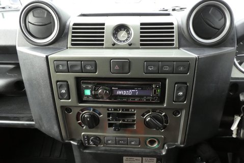 Land Rover Defender 90 HARDTOP HUGE SPEND 4 SEATER WITH SEEKER STYLING BESPOKE BUILD  17