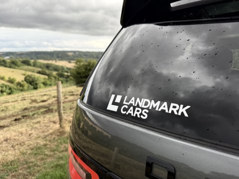 Land Rover Discovery SDV6 HSE 11