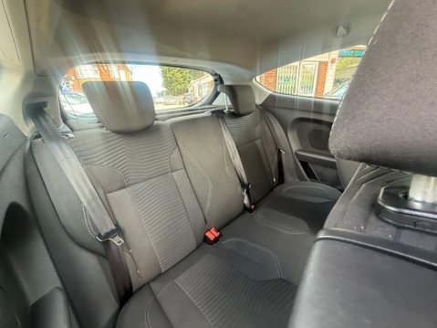 Ford Fiesta 1.25 Zetec Euro 5 3dr 21