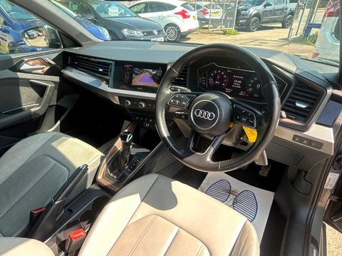 Audi A1 1.5 TFSI 35 S line Style Edition Sportback S Tronic Euro 6 (s/s) 5dr 21