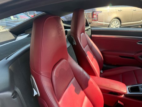 Porsche 718 CAYMAN S PDK 23