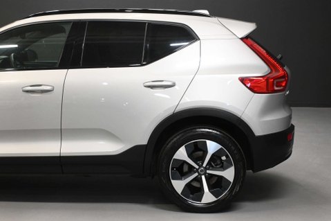 Volvo XC40 2.0 XC40 + B4 MHEV AWD Auto 5dr 13