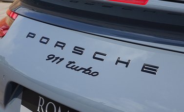 Porsche 911 (991) Turbo 25