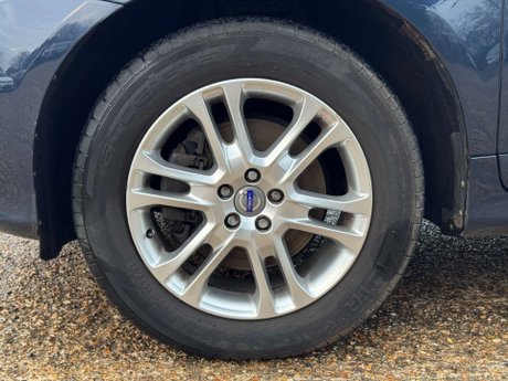 Volvo XC60 2.4 XC60 SE Luxury Nav D5 AWD 4WD 5dr 51