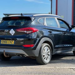 Hyundai TUCSON 2.0 CRDi SE Nav SUV 5dr Diesel Manual 4WD Euro 6 (136 ps) 7