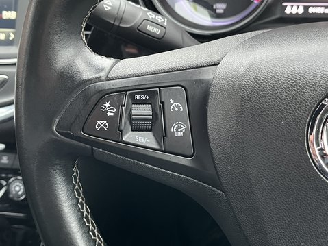 Vauxhall Astra 1.6 CDTi 16V 136 SRi 5dr 22