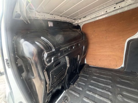 Ford Transit Connect 1.5 TDCi 210 Trend Panel Van 5dr Diesel Manual L2 H1 (124 g/km, 99 bhp) 33