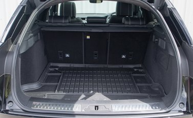 Land Rover Range Rover Velar SVAutobiography Dynamic 32