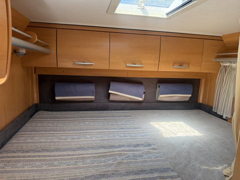 Hymer Van 522 compact 2 berth motorhome garage, ready to go bargain 13