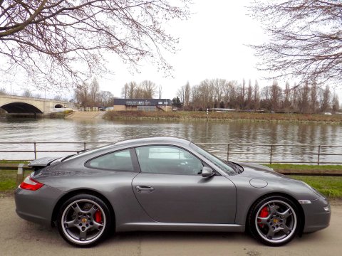 Porsche 911 (997) CARRERA 2 S 5