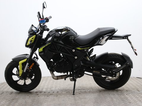 Sinnis Akuma AKUMA 125 8