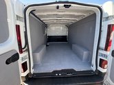 Nissan Primastar LWB L2H1 (SOLD KH) Low Roof Air Con Alloys Sensors Cam EURO 6 9