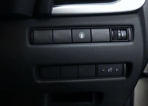 Nissan X-Trail 1.5 h e-POWER N-Connecta SUV 5dr Petrol Hybrid Auto e-4ORCE Euro 6 (s/s) (2 37
