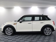 Mini Hatch COOPER SEVEN 18