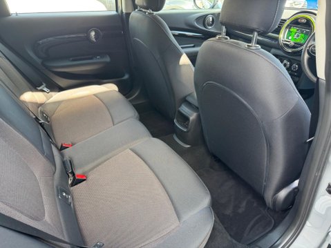 Mini Clubman COOPER BLACK 45