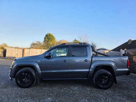 Volkswagen Amarok 3.0 TDI V6 BlueMotion Tech Highline Pickup Double Cab 4dr Diesel Auto 4Moti 15