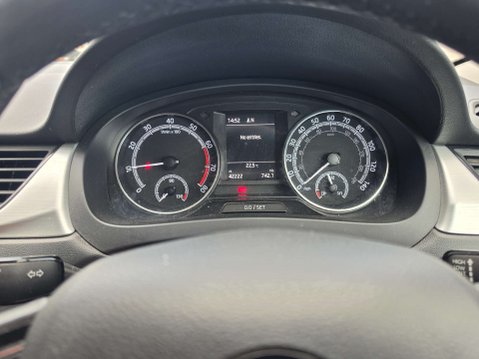 Skoda Rapid Spaceback 1.0 Rapid Spaceback SE Tech TSi 5dr 36