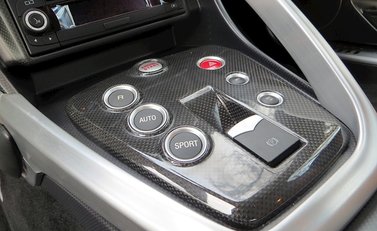 Alfa Romeo 8C Competizione 14