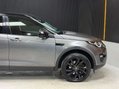 Land Rover Discovery Sport 2.0 Discovery Sport Black HSE SD4 Auto 4WD 5dr 32