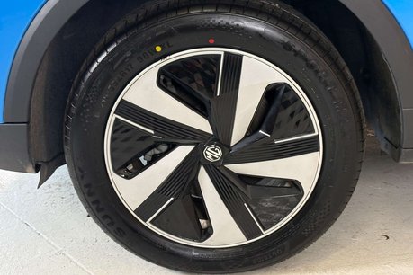 MG ZS 51.1kWh Trophy Connect SUV 5dr Electric Auto (176 ps) 15