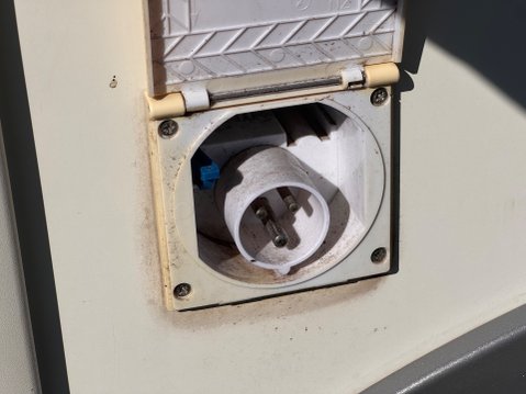 Adria Coral S680 ST 13