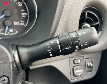 Toyota Yaris 1.5 Yaris Icon Tech VVT-i 5dr 48